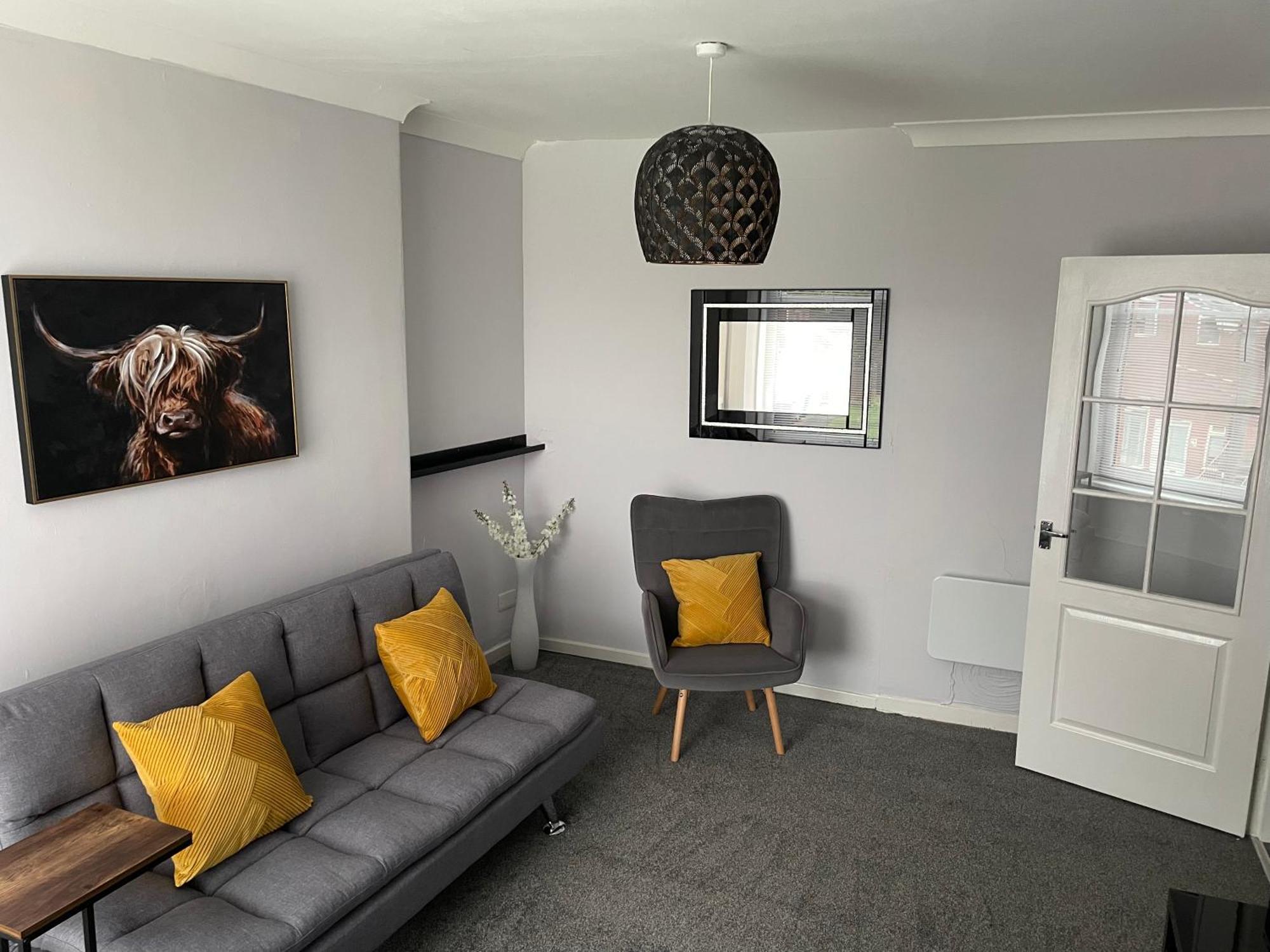 Bellshill , Belvidere Central Upper Apartment ภายนอก รูปภาพ